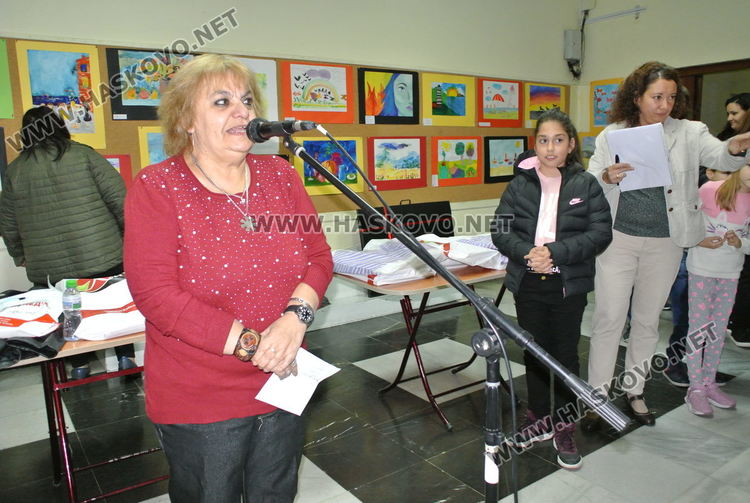 Наградите от от конкурса „Поезия в цвят“ останаха в Хасково, една заминава за Благоевград