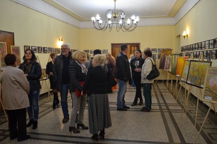 Д-р Момчилова откри  благотворителна изложба в полза на болницата в Първомай