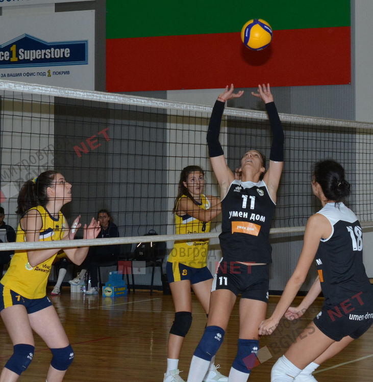 Димитровградският тим "Раковски" размаза софиянките от "Славия"