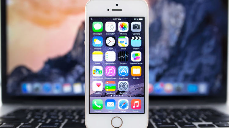 Apple, iPhone, iPad и кои модели скоро могат да останат без интернет