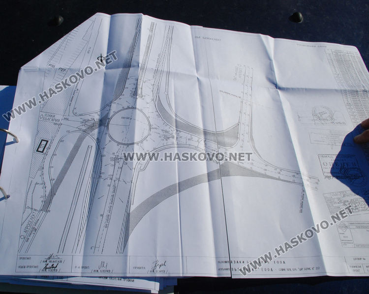 Започна строежът на кръговото до "Язаки"