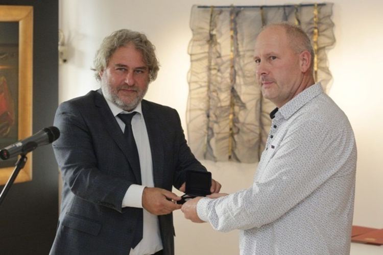 Руско Русев (вдясно)