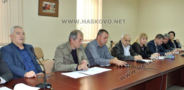 Само Ата строй иска да чисти снега в Хасково, но ни очаква топла зима