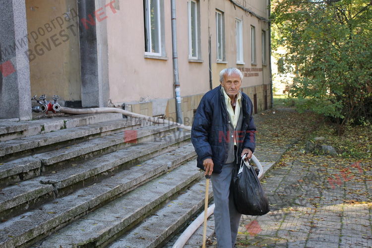 Пожар избухна в общежитие за социално слаби в Димитровград