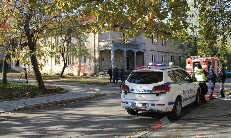 Пожар избухна в общежитие за социално слаби в Димитровград