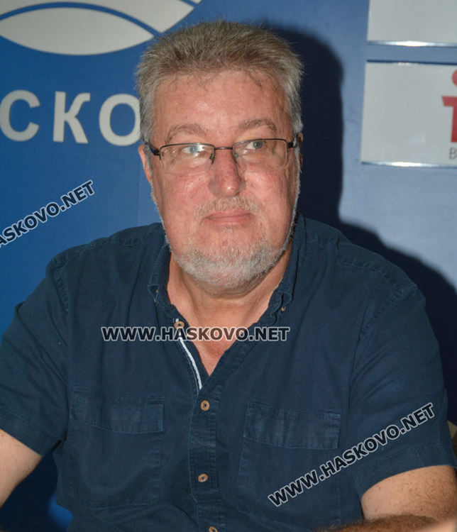 отказалият се от мандат Сариев