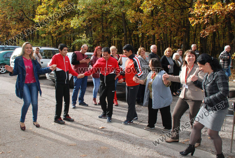 Музикална програма, курбан и почерпка за 36 г. от съществуването на Старческия дом