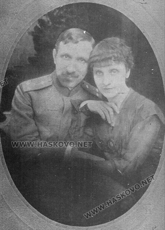 Александър Паскалев със съпругата си 