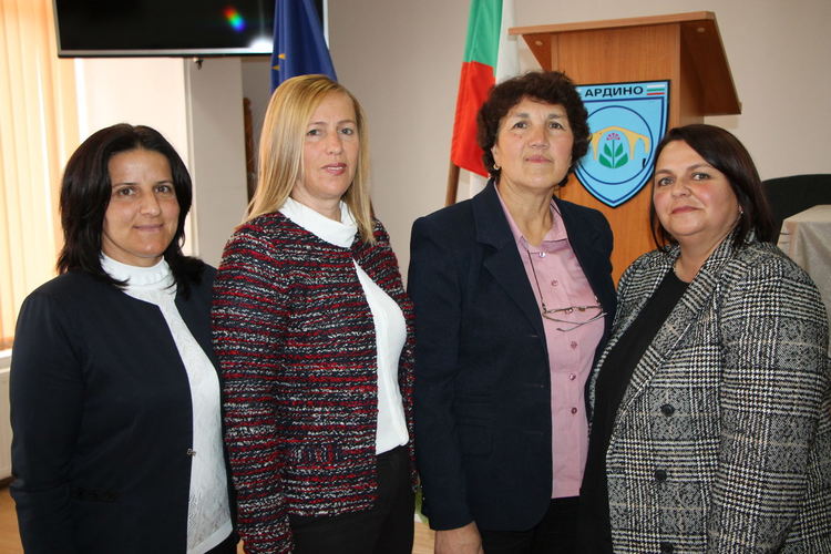 В четири села на Ардино отново ще управляват дами