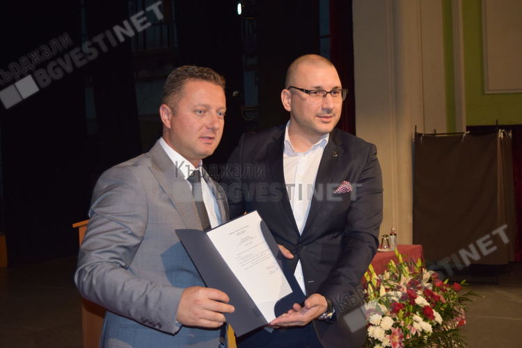 Кметът  инж.Хасан Азис положи клетва за пети пореден път, заклеха се съветници и селски първенци