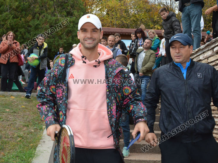 Еуфория на тенис кортовете в Хасково, деца от цяла България играят с Гришо