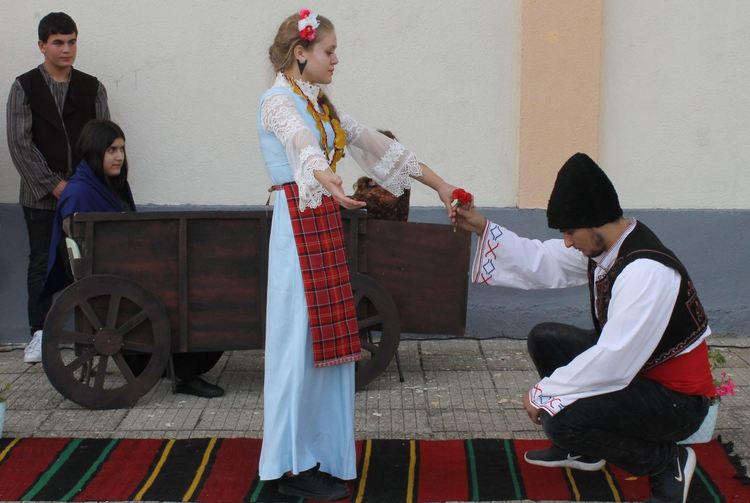 СУ „Йордан Йовков“ за 62 път празнува патронен празник