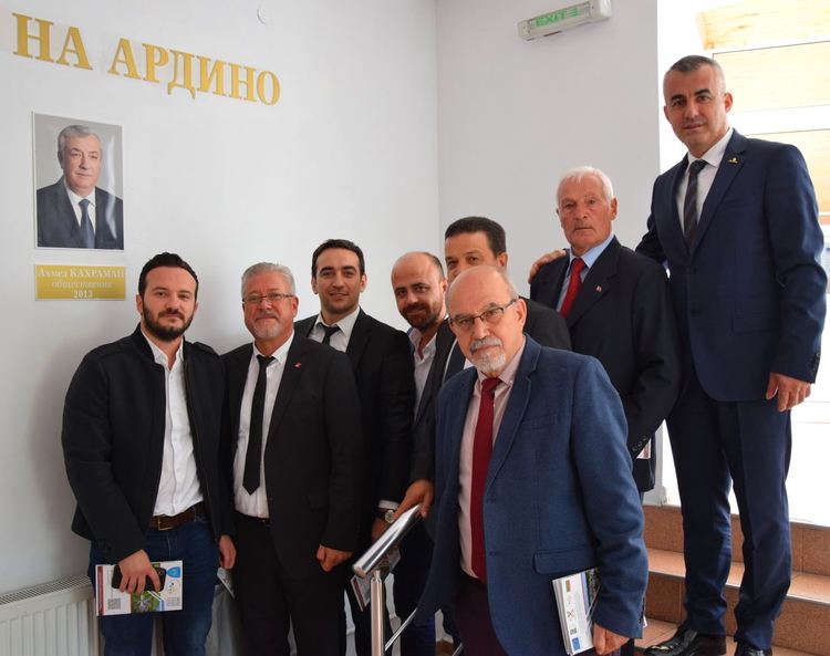Изселници от Бурса позравиха инж.Изет Шабан за избирането му за кмет