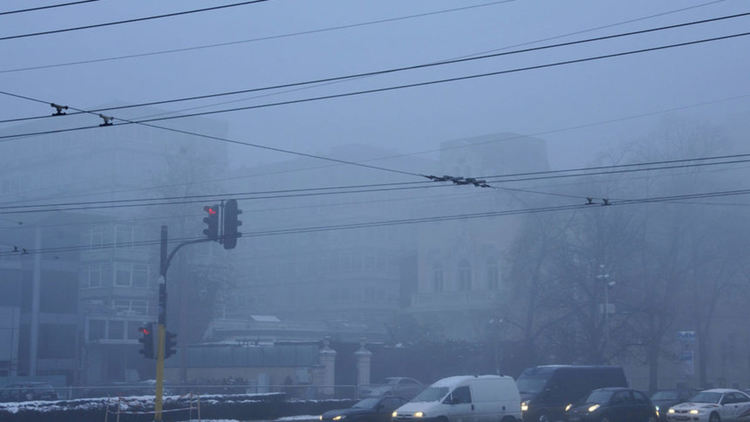 Съдът задължи Столичната община да съобщава във фейсбук колко е мръсен въздухът
