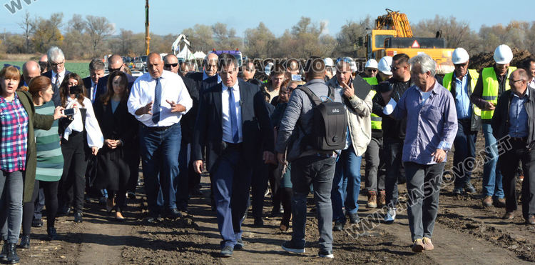 Обсъжда се възможност за свързване на Александруполис и Димитровград покрай газовата връзка България-Гърция