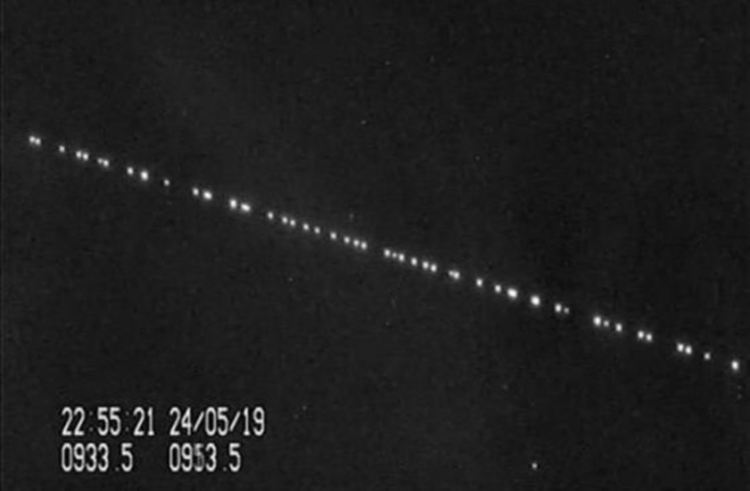 На живо: Изстрелването на ракетата Falcon 9 със спътниците Starlink