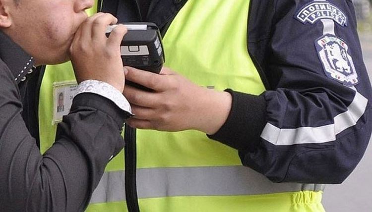 Задържаха шофьор на камион с 2.77 промила след катастрофа на магистралата