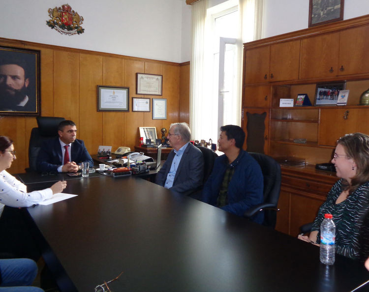 Холандски и български полицейски служители обменят добри практики в Кърджали