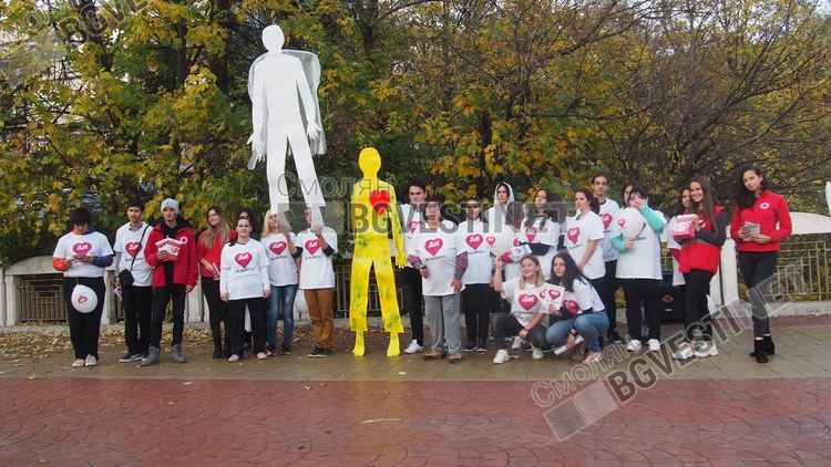 Със зрелищен  Флашмоб художественото училище в Смолян се включиха в  кампанията за донорство