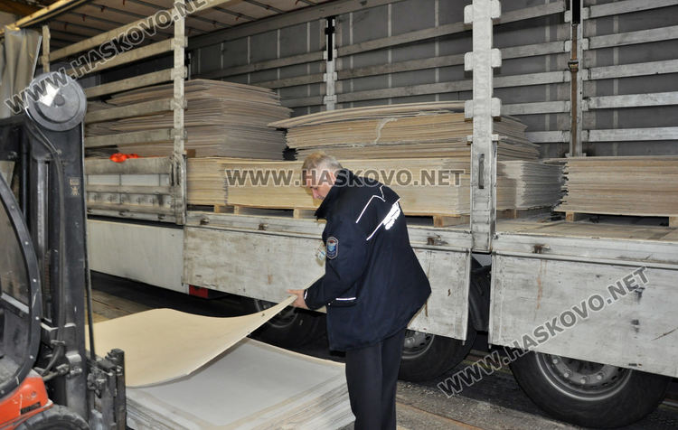 Иранците, заловени със 712 кг. хероин остават в ареста