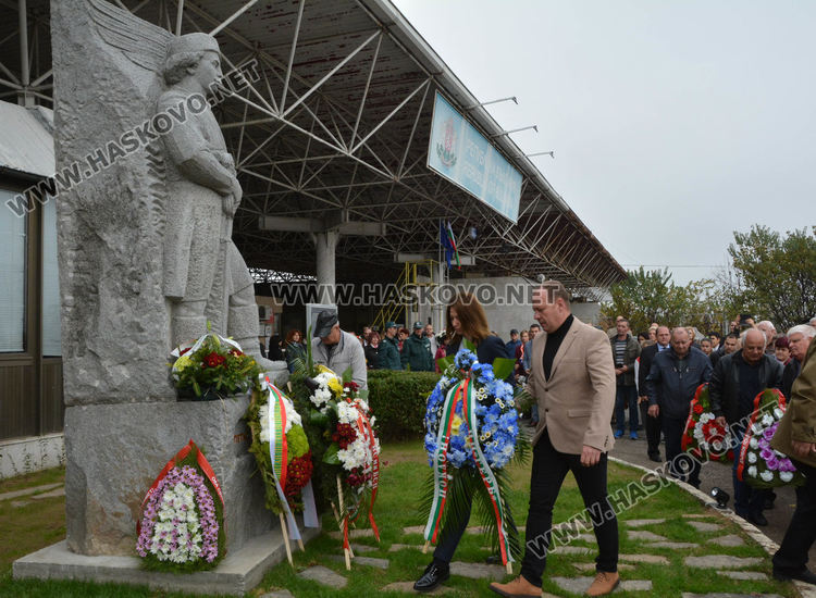 Откриха паметник на Капитан Петко войвода на границата с Гърция