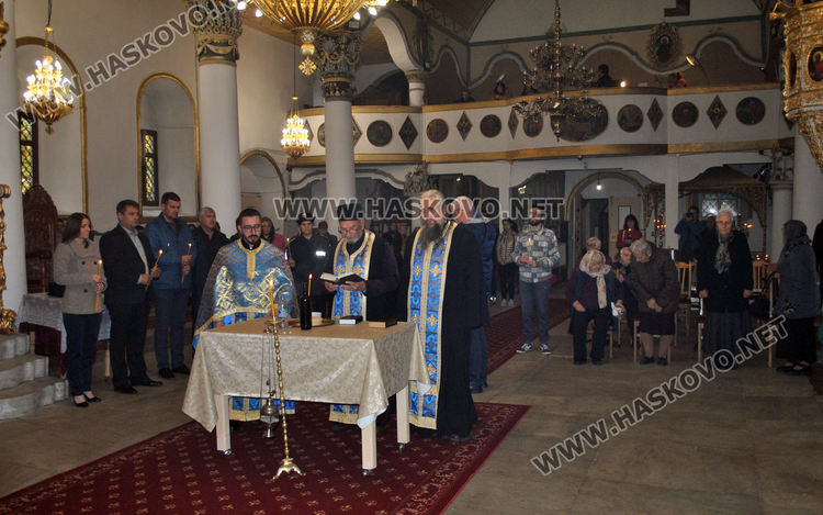 Моторист загина при катастрофа, панихида за жертвите на пътя