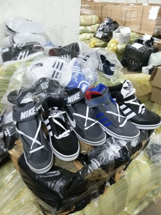 Над 11 000 ментета на популярни марки няма да стигнат до потребителите