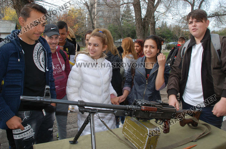 Хасковското поделение отвори врати, предстои конкурс за военни