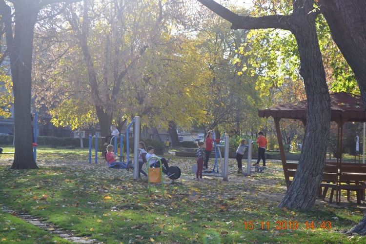 Второкласници от Пловдив гостуваха на свои връстници от "Златаров"