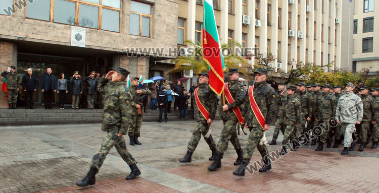 38-мият контингент на Българската армия се завърна от мисията в Кандахар