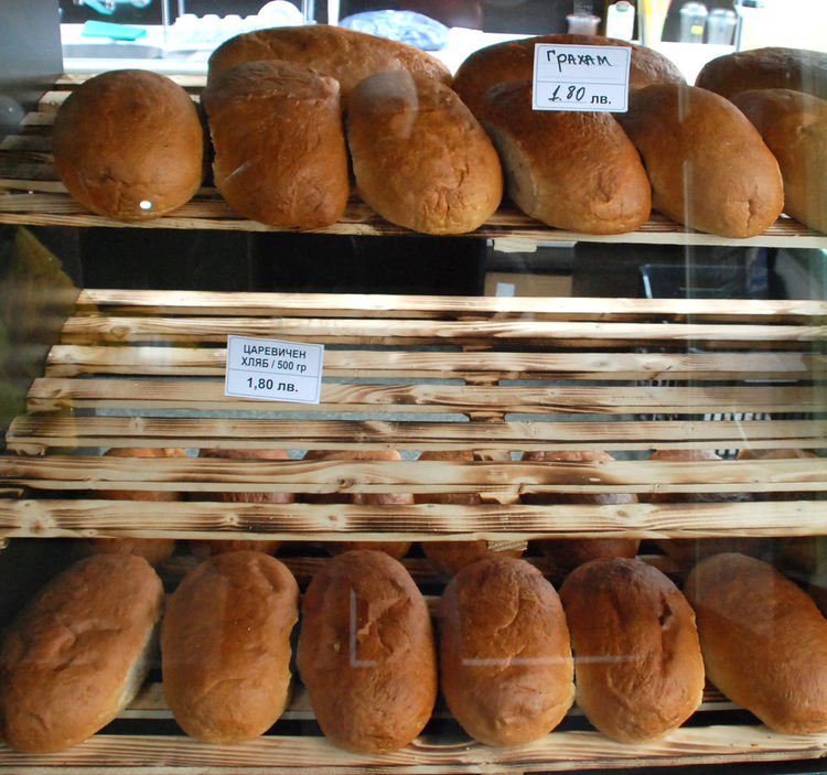 Най-ароматното кафе и най-здравословният хляб в света – на витрина в Хасково