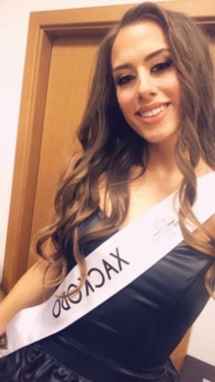 Красавица от Хасковско е в топ 10 на "Мис България"