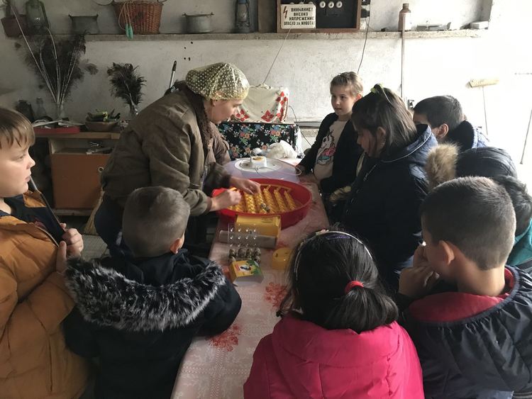 Първокласници получиха първия си урок по предприемачество