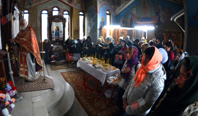 Света Екатерина - покровителката на майките, почетоха в Димитровград