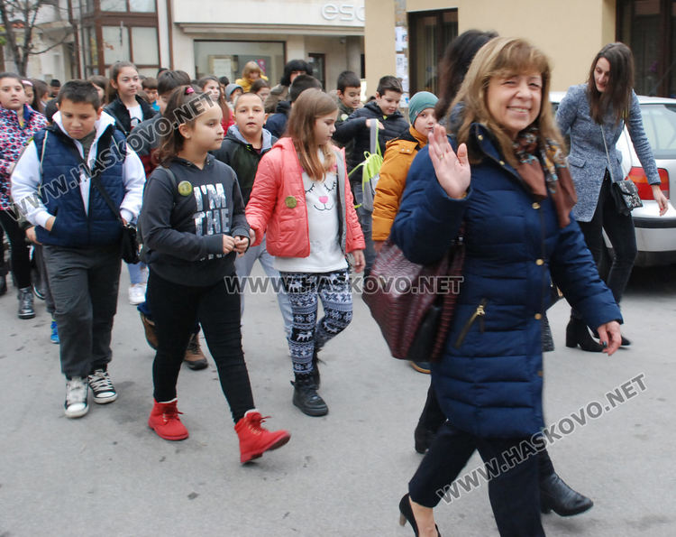 Божидара Чернева с Климентова награда за ученик, Златка Ангелова - за учител