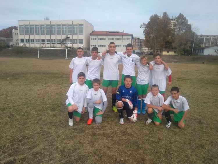 Отборът на СУ „Отец Паисий“ е най-новият общински първенец по футбол.