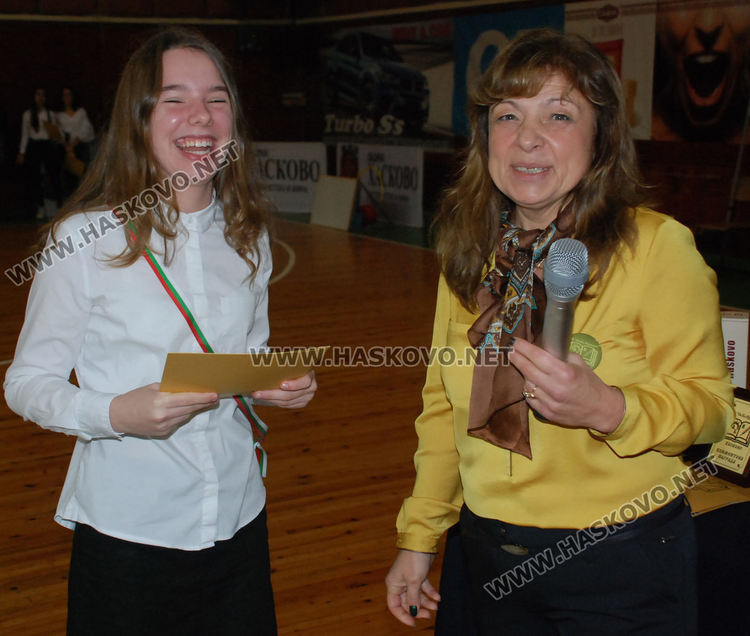 Божидара Чернева с Климентова награда за ученик, Златка Ангелова - за учител