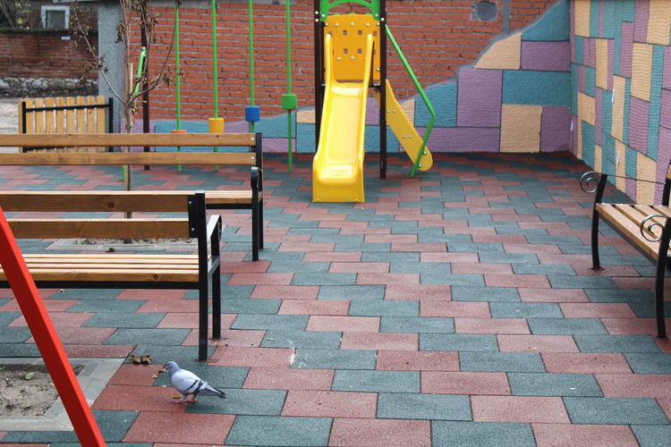 Обновиха детската площадка край улица "Аида" по проект "Граждански инициативи" 