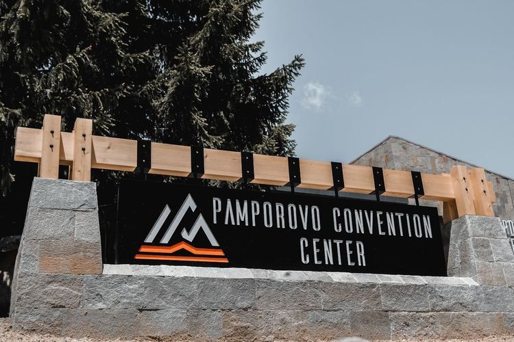 Пампорово обяви цените на лифт-картите и отстъпките за новия зимен сезон