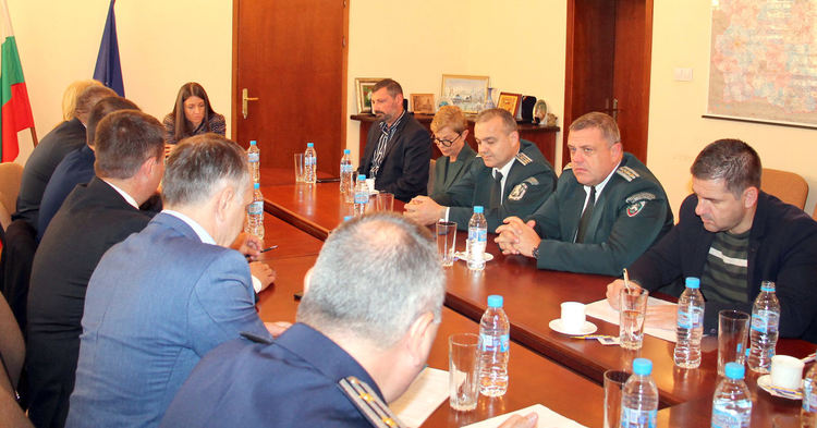 Въвеждат допълнителни мерки заради трафика на ГКПП &bdquo;Капитан Андреево&rdquo;