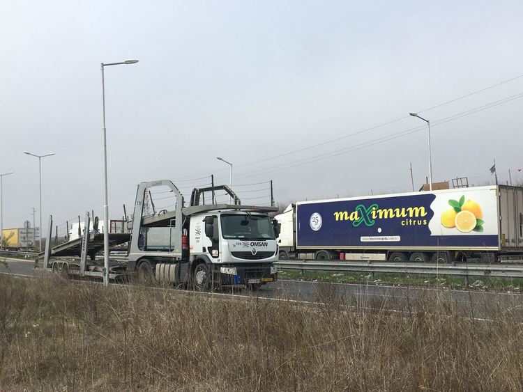  Митническите власти призовават фирмите за алтернативни маршрути към Турция