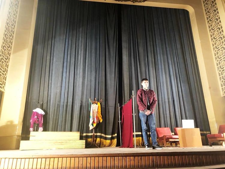 Театрална школа "Апропо" представи Агенция "Ромео и Жулиета" на димитровградска сцена