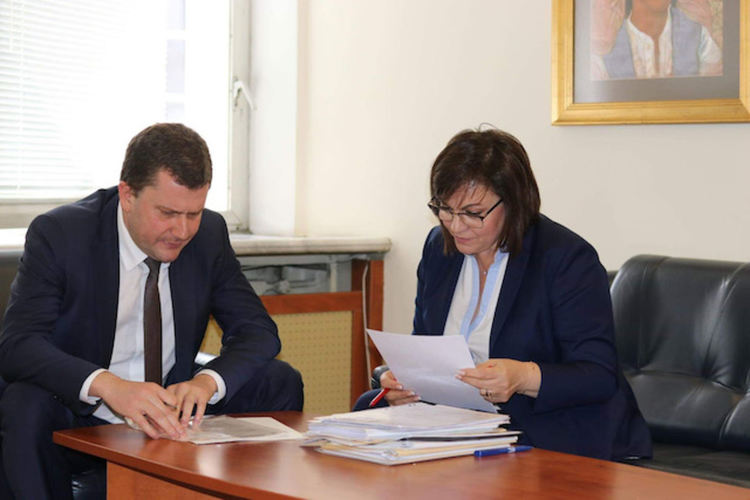 Николай Митков присъства на среща на кметове с лидера на социалистите 