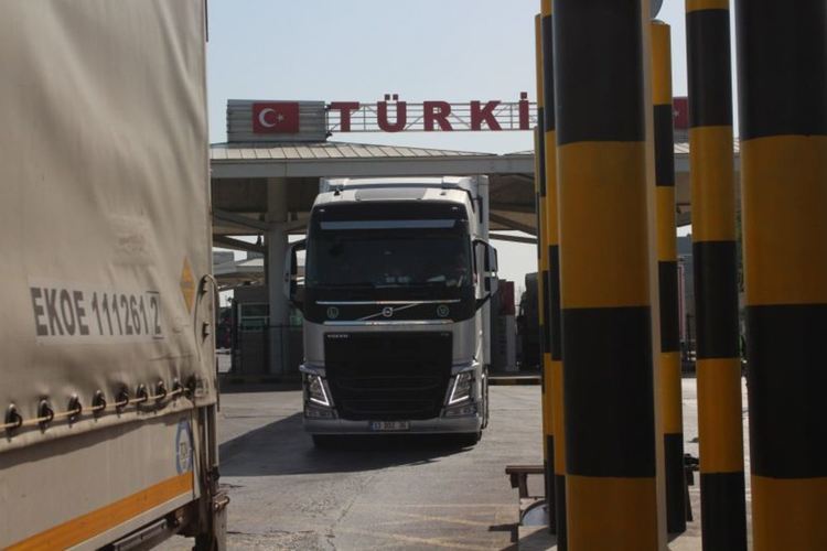 Трафикът на камиони: тема на разговор между Георги Костов и турския търговски заместник-министър