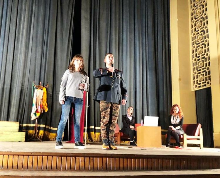 Театрална школа "Апропо" представи Агенция "Ромео и Жулиета" на димитровградска сцена