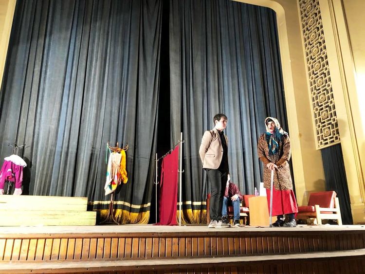 Театрална школа "Апропо" представи Агенция "Ромео и Жулиета" на димитровградска сцена