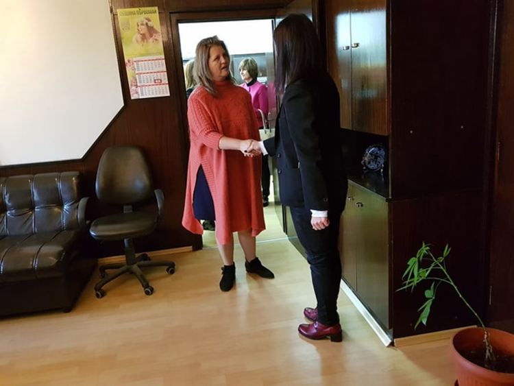 Иглика Ангелова