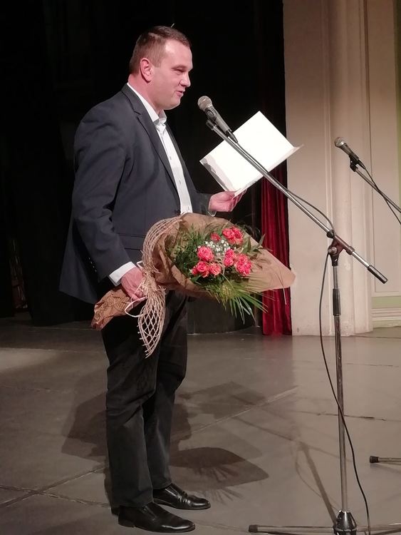 Берна Ахад от Езиковата гимназия спечели купата на областния математически турнир