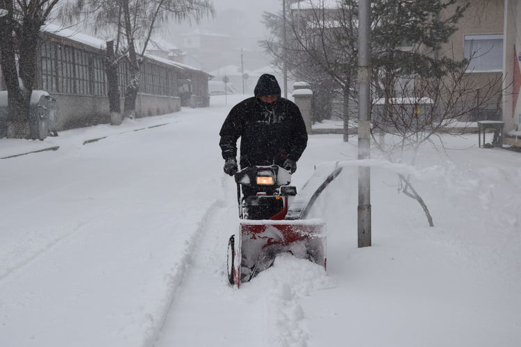 Очакват сняг в Кърджалийско, в областния център-дъжд