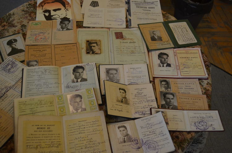  В къщата на Караславов ще бъдат изложени негови лични документи